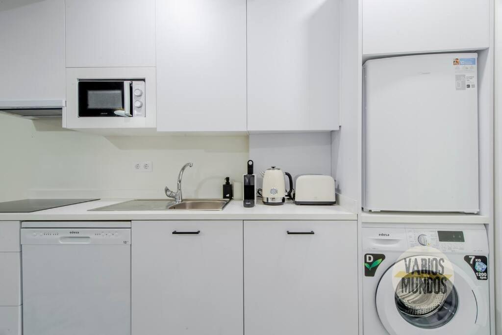Nuevo Y Centrico Apt 7Px En Plena Plaza Del Carmen E2 マドリード エクステリア 写真